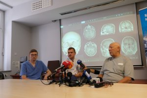 Nowatorska operacja w Klinice Neurochirurgii UMB/USK