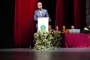 240 „dyplomowanych” nowych lekarzy