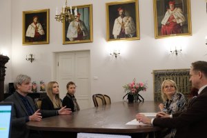 Umowa o współpracy UMB z SLO w Białymstoku Umowa o współpracy UMB z SLO w Białymstoku