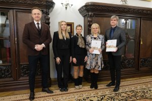 Umowa o współpracy UMB z SLO w Białymstoku Umowa o współpracy UMB z SLO w Białymstoku