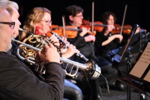 „Załóżmy razem czerwone okulary” z Kliniką Onkologii i Hematologii Dziecięcej UDSK dla WOŚP