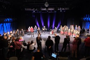 „Załóżmy razem czerwone okulary” z Kliniką Onkologii i Hematologii Dziecięcej UDSK dla WOŚP