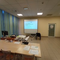 Jak pomóc, kiedy nic nie widać? – szkolenia ze wsparcia osób z niepełnosprawnościami