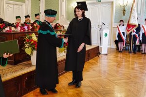 Absolwenci Farmacji z dyplomami UMB