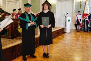 Absolwenci Farmacji z dyplomami UMB