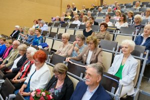 Dyplomatorium na uniwersytetach senioralnych UMB Dyplomatorium na uniwersytetach senioralnych UMB