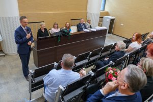 Dyplomatorium na uniwersytetach senioralnych UMB Dyplomatorium na uniwersytetach senioralnych UMB