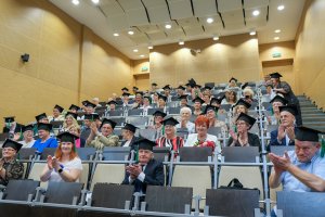 Dyplomatorium na uniwersytetach senioralnych UMB Dyplomatorium na uniwersytetach senioralnych UMB