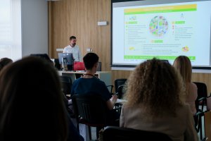 Jak mówić o trudnych diagnozach – konferencja w UDSK Jak mówić o trudnych diagnozach – konferencja w UDSK