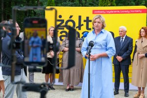 Wraca Żółta Kanapa – start drugiego sezonu już 7 września Wraca Żółta Kanapa – start drugiego sezonu już 7 września