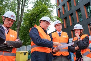 Wizyta na budowie „Abecadła Medycyny” Wizyta na budowie „Abecadła Medycyny”