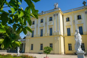 Muzeum UMB i Pałacu Branickich zaprasza na bezpłatne spacery po historycznych Pokojach Złotych Muzeum UMB i Pałacu Branickich zaprasza na bezpłatne spacery po historycznych Pokojach Złotych