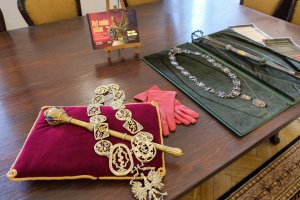 Odkrywamy tajemnice Złotych Pokojów w Pałacu Branickich. Kolejne spotkania 17, 19 i 24 września! Odkrywamy tajemnice Złotych Pokojów w Pałacu Branickich. Kolejne spotkania 17, 19 i 24 września!