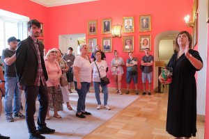 Odkrywamy tajemnice Złotych Pokojów w Pałacu Branickich. Kolejne spotkania 17, 19 i 24 września! Odkrywamy tajemnice Złotych Pokojów w Pałacu Branickich. Kolejne spotkania 17, 19 i 24 września!