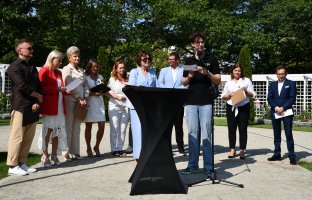 „Szlachetne zdrowie…”, czyli Narodowe Czytanie Kochanowskiego z udziałem UMB