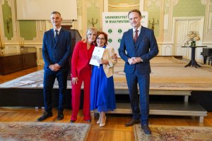 25 lat minęło…Zjazd absolwentów AMB rocznika 2000 25 lat minęło…Zjazd absolwentów AMB rocznika 2000