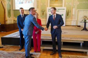 25 lat minęło…Zjazd absolwentów AMB rocznika 2000 25 lat minęło…Zjazd absolwentów AMB rocznika 2000