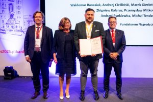 Nagroda Prezesów PTK dla dr. hab. Łukasza Kuźmy Nagroda Prezesów PTK dla dr. hab. Łukasza Kuźmy