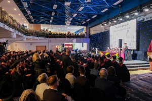 Blisko 240 nowych lekarzy rusza z UMB w świat - dyplomatoria 2025 na Wydziale Lekarskim Blisko 240 nowych lekarzy rusza z UMB w świat - dyplomatoria 2025 na Wydziale Lekarskim