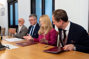 Rozbudowa i modernizacja Uniwersyteckiego Szpitala Klinicznego w Białymstoku - rusza program wieloletni Rozbudowa i modernizacja Uniwersyteckiego Szpitala Klinicznego w Białymstoku - rusza program wieloletni