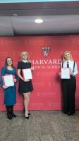Naukowczynie z UMB z dyplomami Harvard Medical School