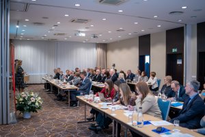 Dziekani z UMB współtworzą kluczowe rekomendacje dla przyszłości kształcenia lekarzy w Polsce