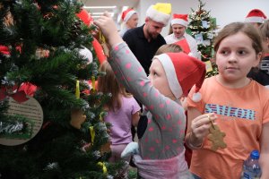 Święty Mikołaj, muzyka i piżamy. Wyjątkowe Mikołajki w UDSK Święty Mikołaj, muzyka i piżamy. Wyjątkowe Mikołajki w UDSK