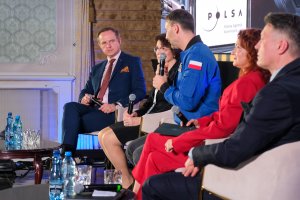 Kosmos inspiracji. Wizyta polskiego astronauty dr. Sławosza Uznańskiego-Wiśniewskiego w UMB