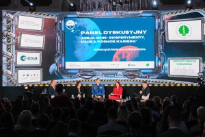 Kosmos inspiracji. Wizyta polskiego astronauty dr. Sławosza Uznańskiego-Wiśniewskiego w UMB