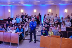 Kosmos inspiracji. Wizyta polskiego astronauty dr. Sławosza Uznańskiego-Wiśniewskiego w UMB