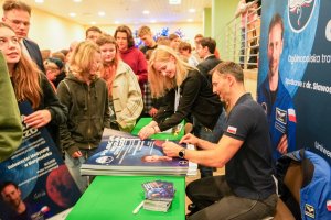 Kosmos inspiracji. Wizyta polskiego astronauty dr. Sławosza Uznańskiego-Wiśniewskiego w UMB