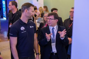 Kosmos inspiracji. Wizyta polskiego astronauty dr. Sławosza Uznańskiego-Wiśniewskiego w UMB