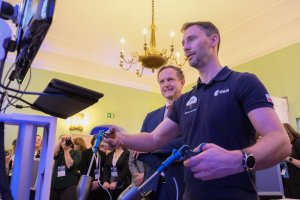 Kosmos inspiracji. Wizyta polskiego astronauty dr. Sławosza Uznańskiego-Wiśniewskiego w UMB