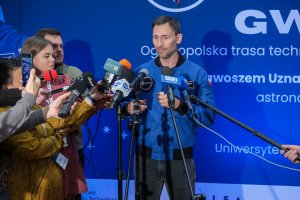 Kosmos inspiracji. Wizyta polskiego astronauty dr. Sławosza Uznańskiego-Wiśniewskiego w UMB