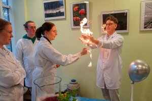 Kosmos inspiracji. Wizyta polskiego astronauty dr. Sławosza Uznańskiego-Wiśniewskiego w UMB