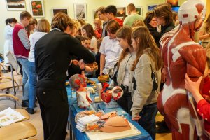 Kosmos inspiracji. Wizyta polskiego astronauty dr. Sławosza Uznańskiego-Wiśniewskiego w UMB