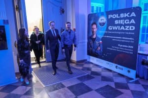 Kosmos inspiracji. Wizyta polskiego astronauty dr. Sławosza Uznańskiego-Wiśniewskiego w UMB