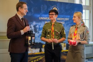 Betlejemskie Światło Pokoju w UMB