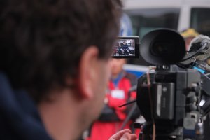 Fajerwerki: chwila zabawy, konsekwencje na całe życie. Lekarze i służby ostrzegają 