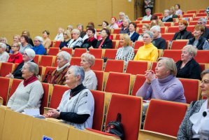 Ruszyła Senioralna Szkoła Zdrowia, czyli wyczekiwany III stopień edukacji seniorów w UMB