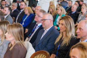 UMB zaprasza biznes do wspólnego działania na rzecz zdrowia pacjentów UMB zaprasza biznes do wspólnego działania na rzecz zdrowia pacjentów