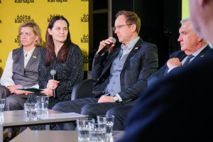 Żółta Kanapa po raz trzeci. W trosce o dobrostan młodych ludzi i przeciwko hejtowi 