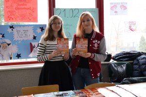 UMB z wizytą u maturzystów: Relacja z regionalnych targów edukacyjnych