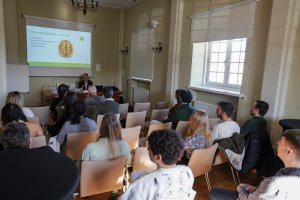 Experts from the MUB share their knowledge about the brain as part of the second training course for the EUNICE European University