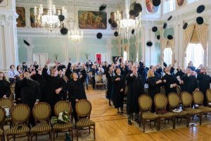 Graduacja na studiach MBA z zintegrowanych z badaniami klinicznymi i biobankowaniem Graduacja na studiach MBA z zintegrowanych z badaniami klinicznymi i biobankowaniem