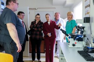 In vitro: stawiamy na kompleksowość i skuteczność - wizyta Wiceminister zdrowia w USK In vitro: stawiamy na kompleksowość i skuteczność - wizyta Wiceminister zdrowia w USK