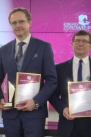 Rektor prof. Marcin Moniuszko i Prorektor prof. Janusz Dzięcioł laureatami Konkursu „Perspektywy Medycyny”