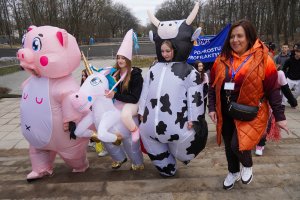 „Ciśnij na wiosnę” – III Spacer dla Zdrowia, tym razem z młodzieżą i ważnym przesłaniem o profilaktyce nadciśnienia