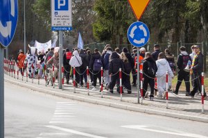 „Ciśnij na wiosnę” – III Spacer dla Zdrowia, tym razem z młodzieżą i ważnym przesłaniem o profilaktyce nadciśnienia