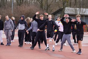 „Ciśnij na wiosnę” – III Spacer dla Zdrowia, tym razem z młodzieżą i ważnym przesłaniem o profilaktyce nadciśnienia